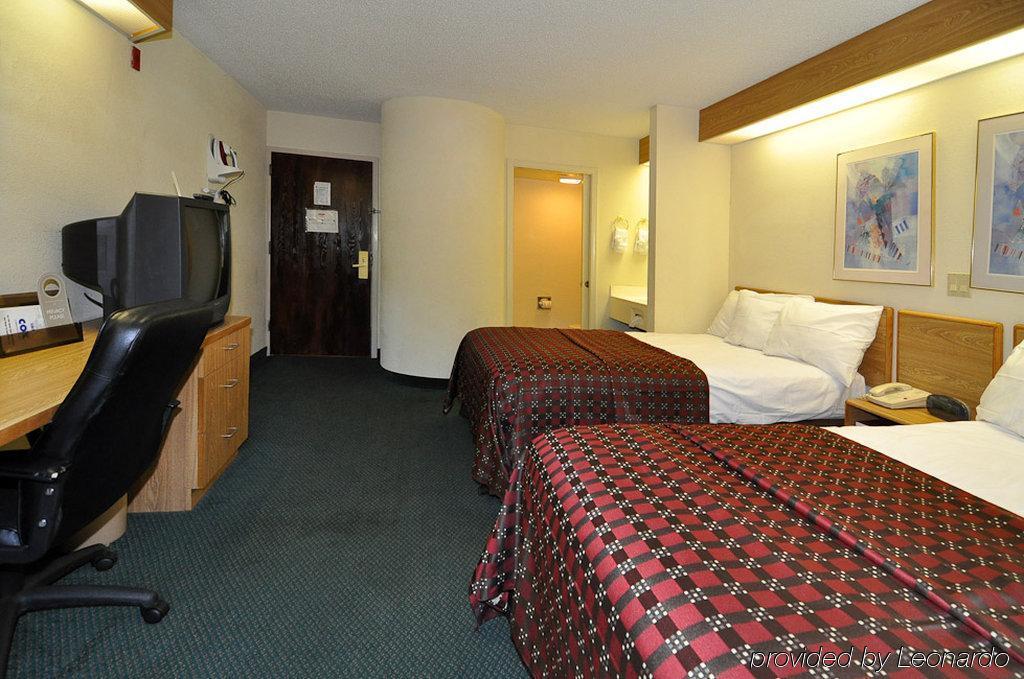 Red Roof Inn Pensacola Fairgrounds Zewnętrze zdjęcie
